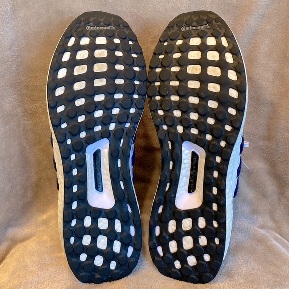 Adidas Men's White Ultra Boost 4.0 DNA Running Shoes with Blue Stripes Size 12 - Picture 11 of 13